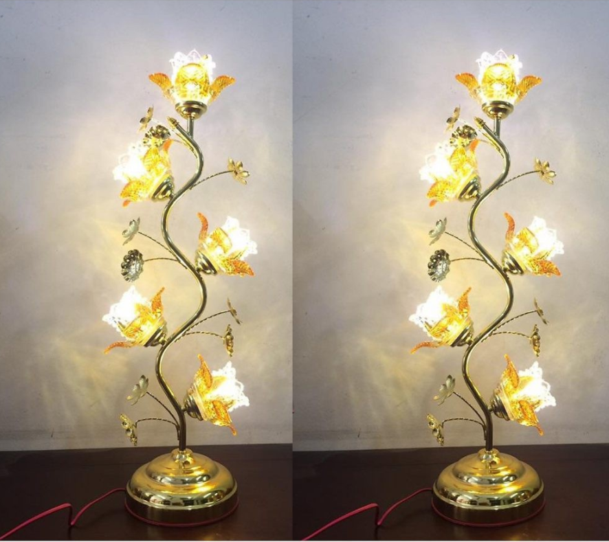 2 Cây Đèn Thờ Hoa Sen 5 Bông Thủy Tinh Pha Lê Cao Cấp.png